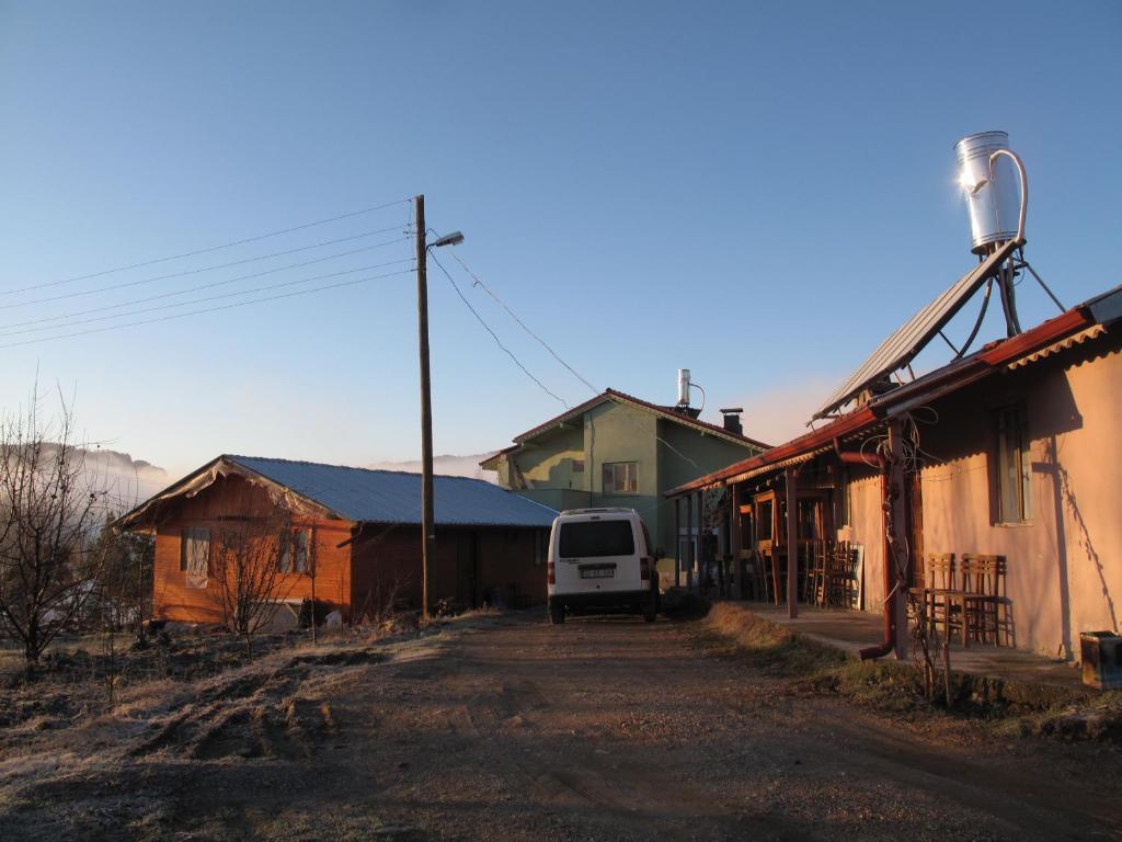 St.Paul Yol Pansiyon Kasimlar Exterior photo